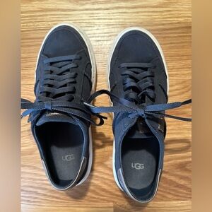 UGG Alameda Lace Up Sneaker Eve Blue/ Gunmetal